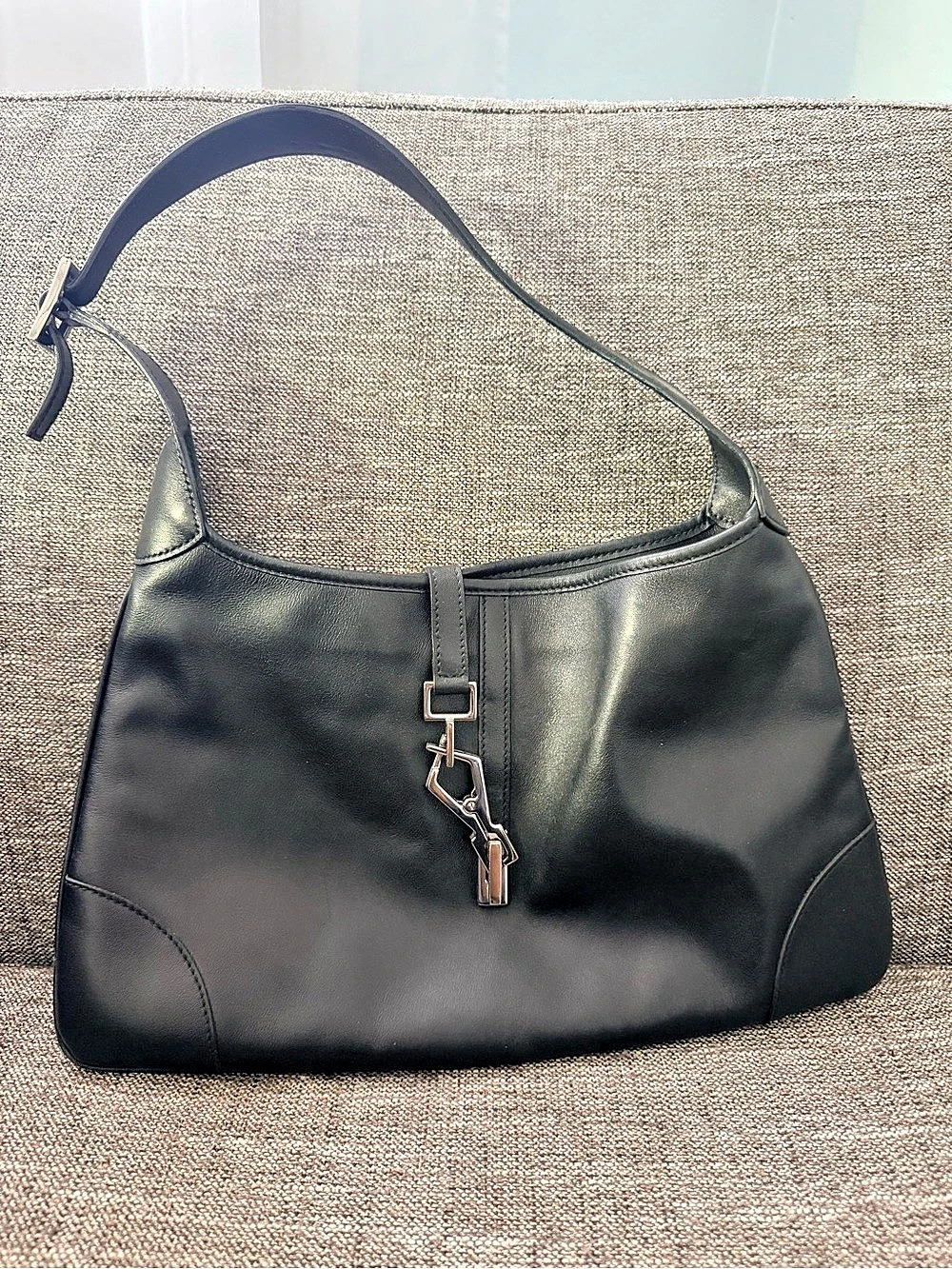 Gucci Jackie Hobo Black Leather Hobo Bag - Entrupy Authenticated